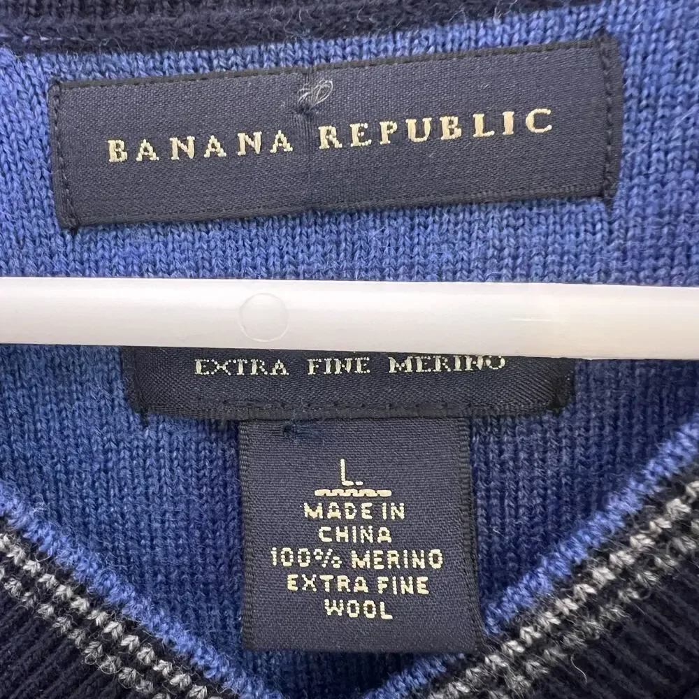 Banana Republic Men's Extra Fine Merino Wool Sweater V Neck Navy Blue Sz L